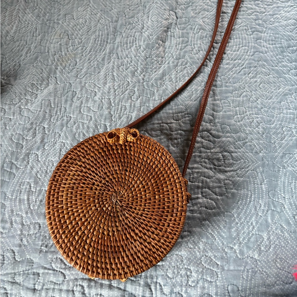 Basket crossbody Purse